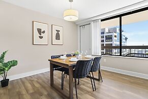 Walkable DC View Apartments