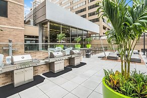 Walkable DC View Apartments