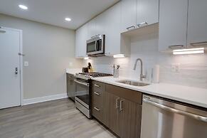 Walkable DC View Apartments