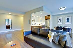 Walkable DC View Apartments