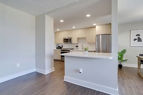 Walkable DC View Apartments