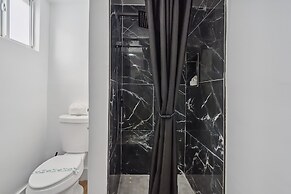 Casa Roselle 3 Bedroom on the beach