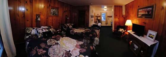 Glacier National Park Travel Agency