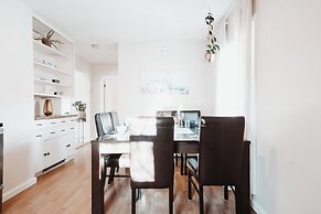 Stay & Play - Central Family Friendly