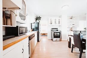 Stay & Play - Central Family Friendly