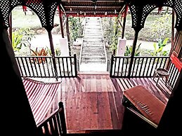 Bagas Zakariah Orchard Lodge