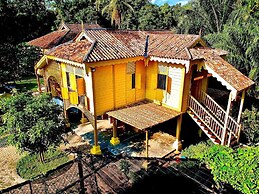 Bagas Zakariah Orchard Lodge