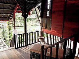 Bagas Zakariah Orchard Lodge