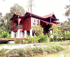 Bagas Zakariah Orchard Lodge