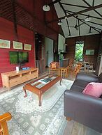 Bagas Zakariah Orchard Lodge