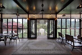 Bagas Zakariah Orchard Lodge