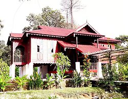 Bagas Zakariah Orchard Lodge