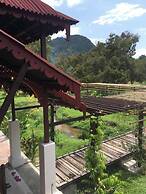 Bagas Zakariah Orchard Lodge