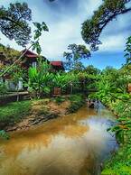 Bagas Zakariah Orchard Lodge