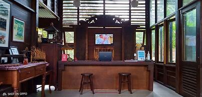 Bagas Zakariah Orchard Lodge