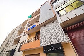 Fabhotel The Pleasure Stay