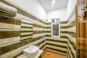 Fabhotel Radiant Blu