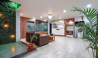 Fabhotel Imperial Suites