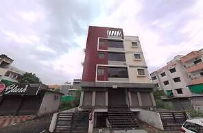 Fabhotel Imperial Suites