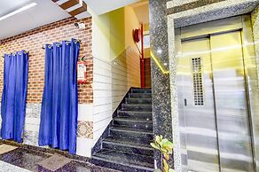 Fabhotel Galaxy Park