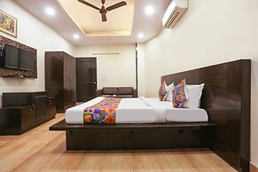 Fabexpress Rajdeep Palace