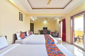 Fabhotel Sai Swastik Nr. Candolim Beach