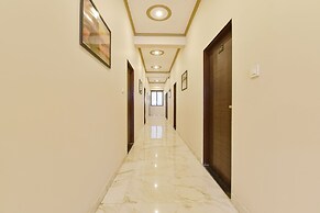 Fabhotel Lavish Palace