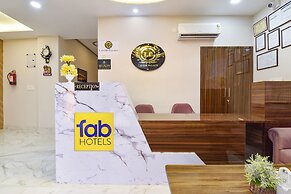 Fabhotel Lavish Palace