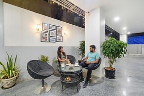 Fabhotel Ssr Ikon Suites