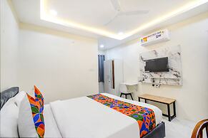 Fabhotel Ssr Ikon Suites