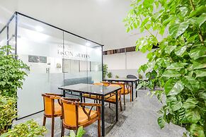 Fabhotel Ssr Ikon Suites