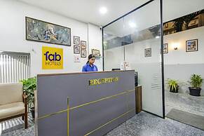 Fabhotel Ssr Ikon Suites