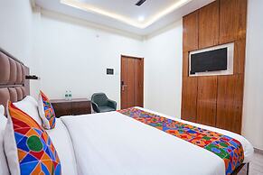 Fabhotel Sarja Sky