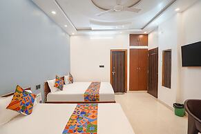 Fabhotel Shree Radha Ashtami Seva Ashram