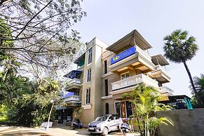 Fabhotel Blue Roof Sea Side