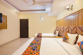 Fabhotel Sai Luxury Comforts