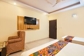 Fabhotel Sai Luxury Comforts
