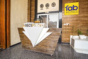 FabHotel VILLA DE BENARES