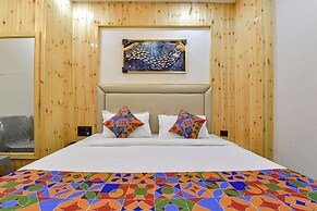 Fabhotel Heaven Palace