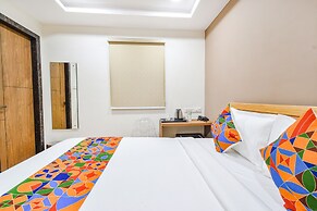 Fabhotel Seri