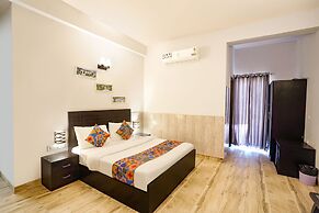 Fabhotel Vraj Inn