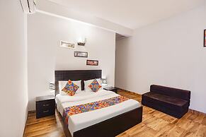 Fabhotel Vraj Inn