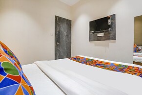 Fabexpress Royal Inn