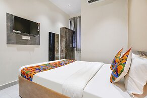 Fabexpress Royal Inn