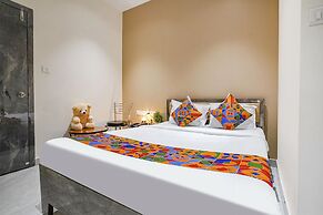 Fabexpress Royal Inn