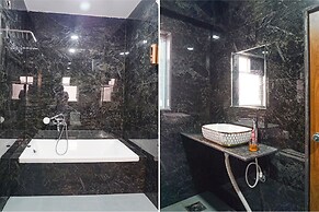 Fabhotel Majestic Inn