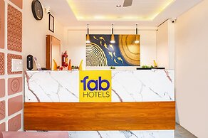 Fabhotel Majestic Inn