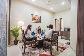 Fabhotel Rivlet Premium