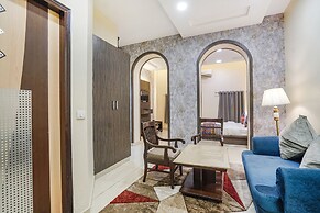 Fabhotel Rivlet Premium