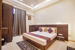 Fabhotel Rivlet Premium